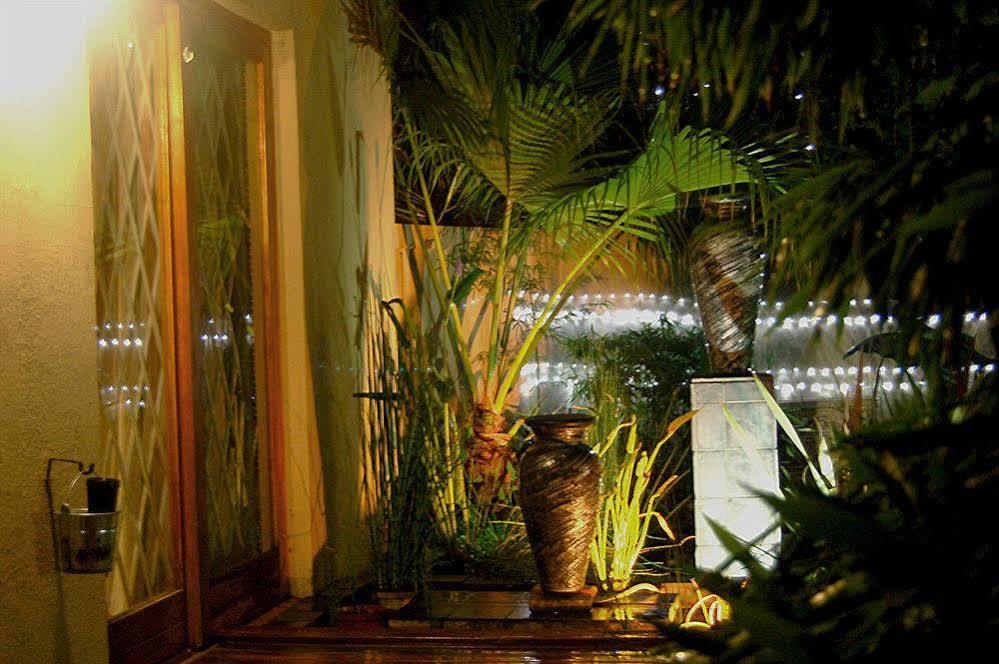 Twin Waters Guest House Randburg Buitenkant foto
